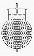 Der von Wilhelm Maybach entwickelte Röhrchenkühler wird als deutsches Gebrauchsmuster (Nr. 104718) im Jahre1897 angemeldet. Diese innovative Konstruktion stellt einen bedeutenden Meilenstein der Automobilentwicklung dar.